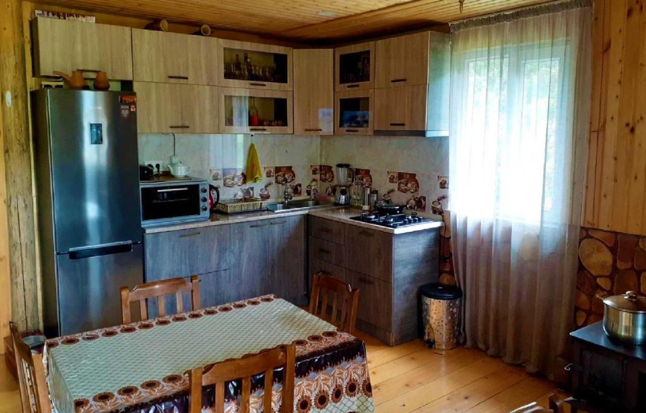 Mate Private Bathrooms Ушґулі Екстер'єр фото