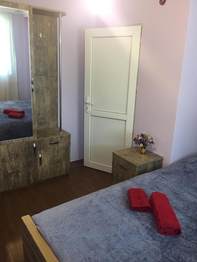Mate Private Bathrooms Ушґулі Екстер'єр фото