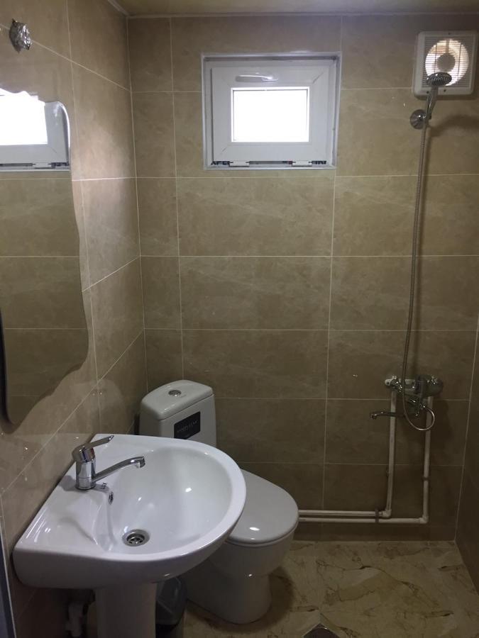 Mate Private Bathrooms Ушґулі Екстер'єр фото